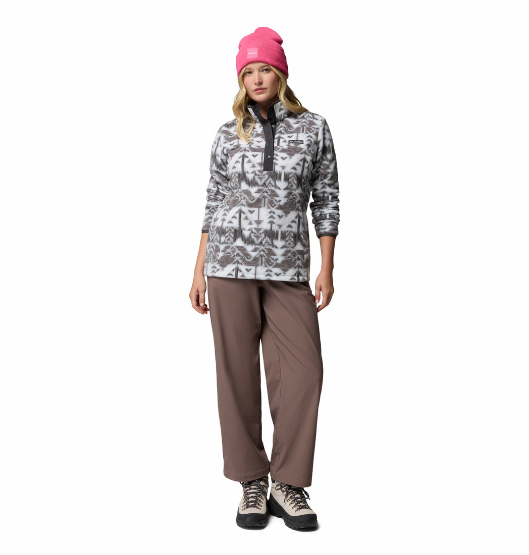 Columbia Womens Benton Springs Printed 1 / 2 Snap fleece in Cirrus Grey, full - length model view