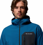 Columbia Mens Tall Heights III Hooded Softshell in Everblue Shark, upper front detail with chest pocket