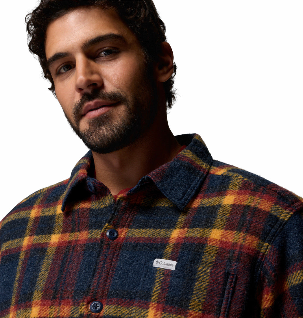 Columbia Mens Hunter Arch shirt jacket in Collegiate Navy plaid, chest logo detail