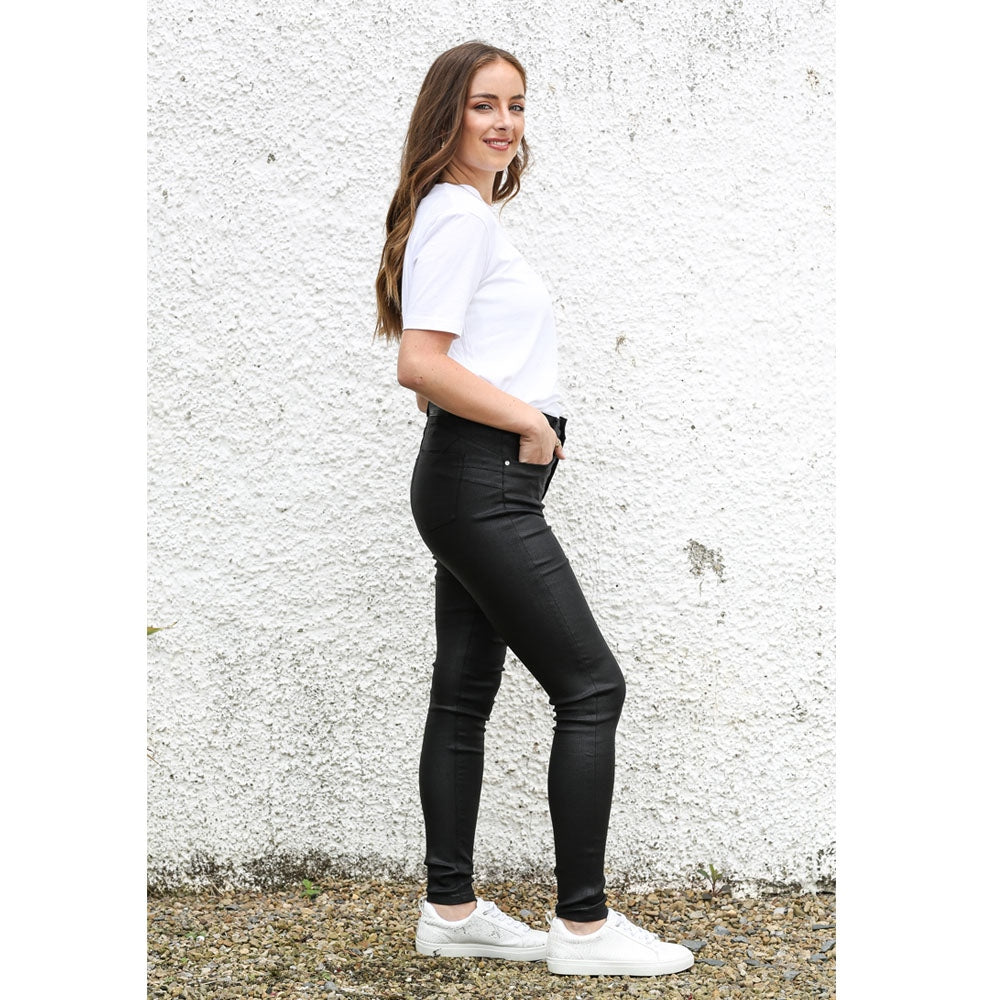 RANT & RAVE LADIES Bronte Snake Jean - Black Black model front view