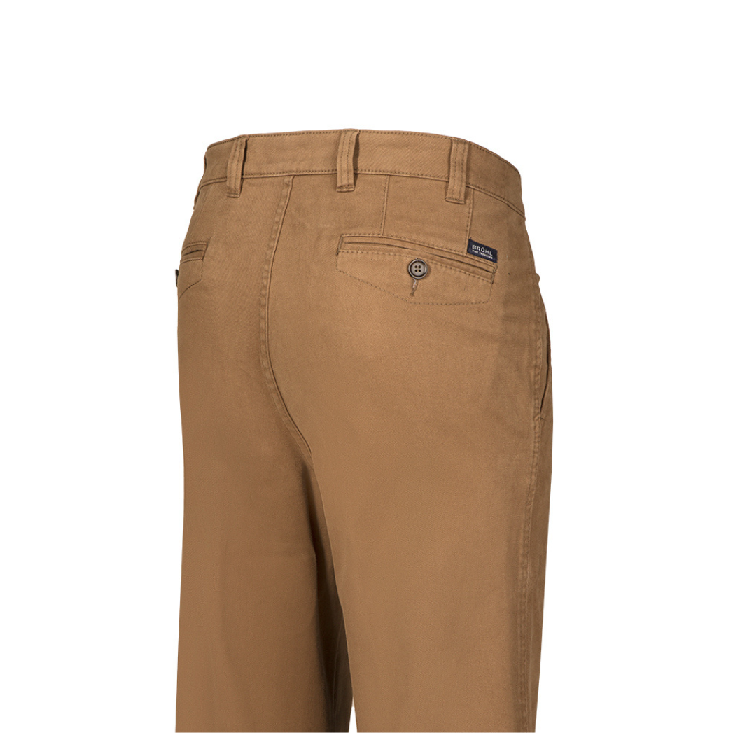 BRUHL Catania Corn/Terra Chinos Corn/Terra model front view