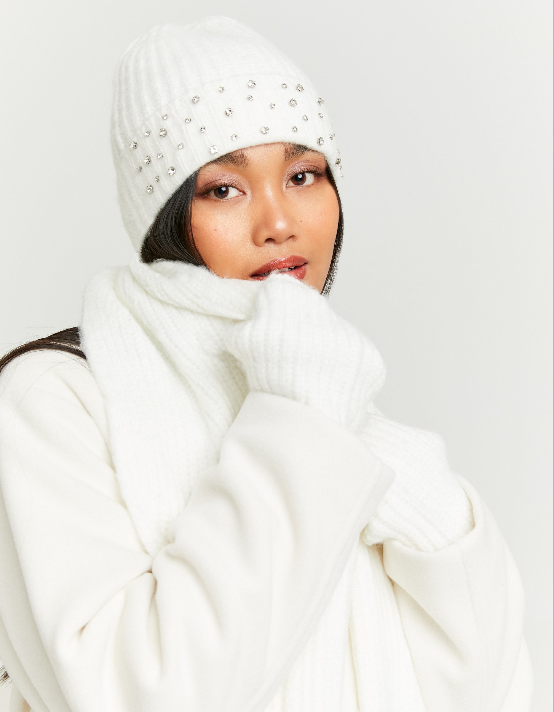 Ladies White Knitted Beanie With Small Strass-Front View