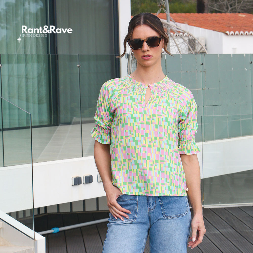Ladies Aylin Green/Pink Top-Model Front View