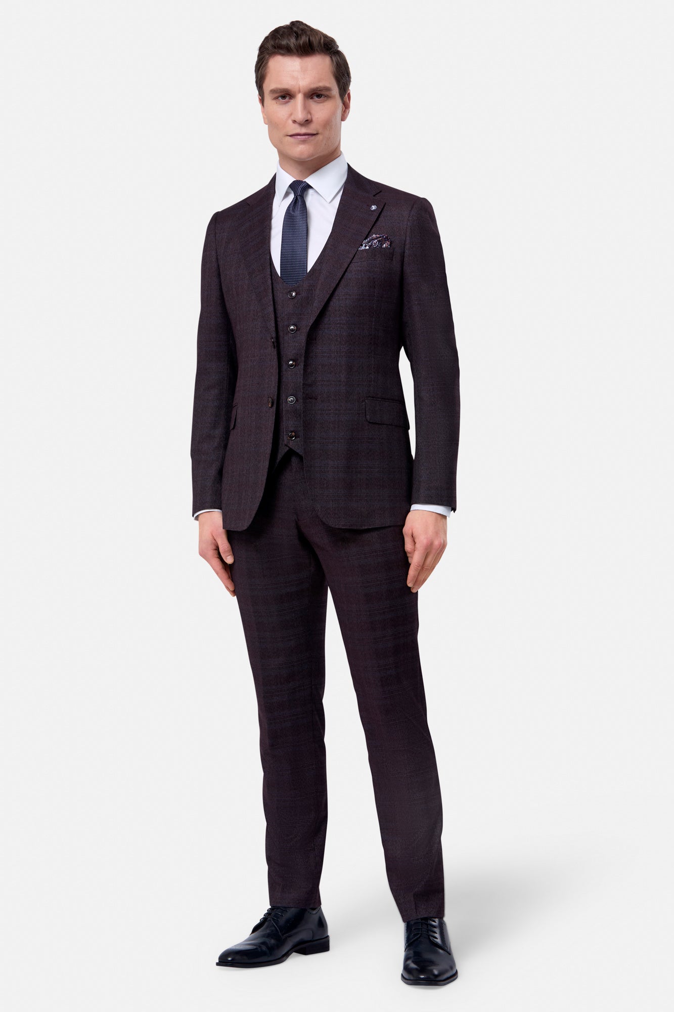 BENETTI Elijah Wine Check 3 Piece Tapered Fit Suit Wine Check back view