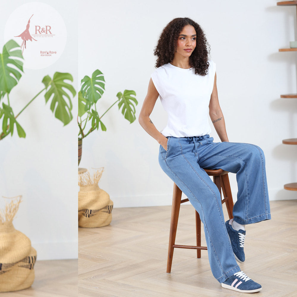 Ladies Relax & Renew Claudia White Top-Model Full Front View