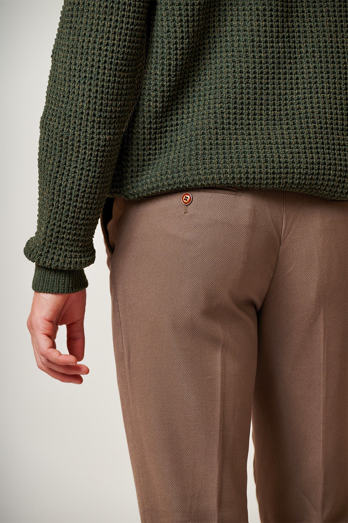 Men's HM5 Tan Trousers-Back Pocket View