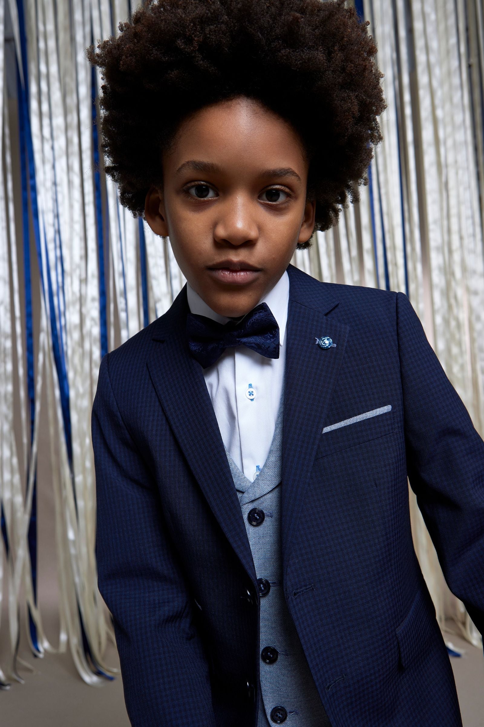 Benetti Boyswear Boys Dan Smoke Check Suit 3pc SMOKE CHECK model front view
