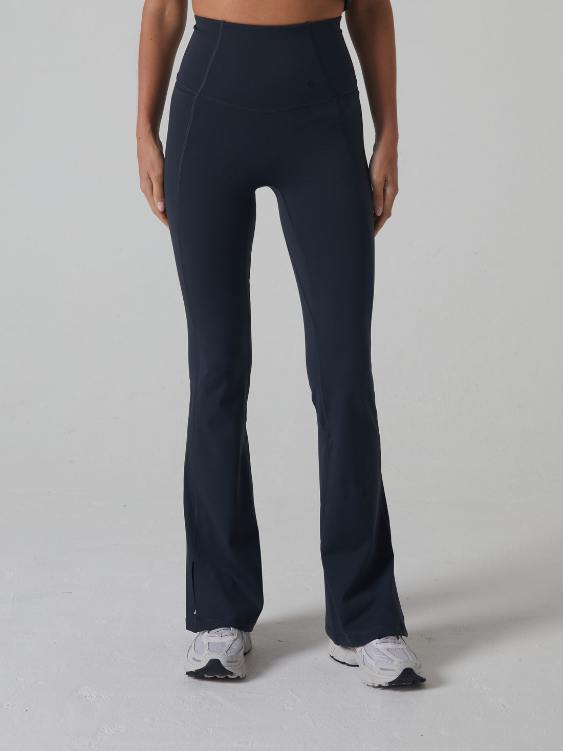 Frida Ultra Flare Pant - Deep Graphite