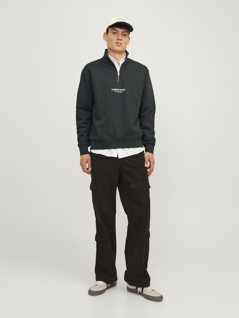 Men's Vesterbro Sweat Quarter Zip-Forest River-Model Full Front View