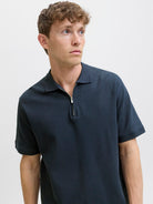 JACK JONES PREMIUM Walker Black Iris Zip Polo Black Iris detail view