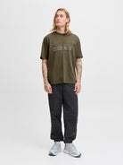 JACK JONES CORE Fusion Big Branding Tee Short Sleeve Crew Neck-Grape Leaf Grape Leaf model front view