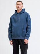 JACK JONES CORE Point Badge Hoodie-Titan titan front view