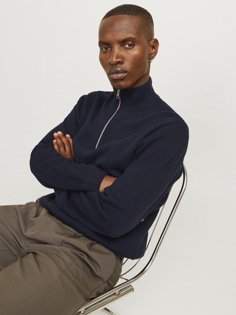 Milano Stitch Half Zip Knit-Night Sky-Model sitting down