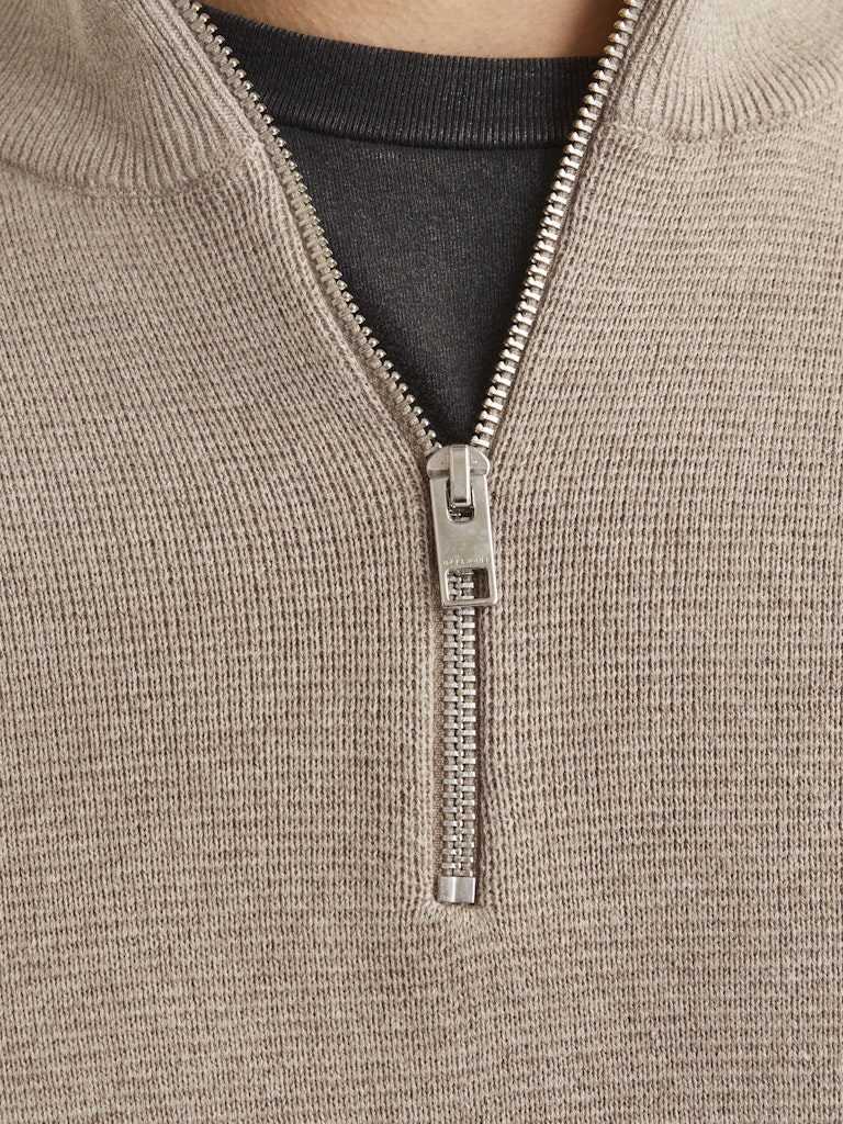 JACK JONES PREMIUM Milano Stitch Half Zip Knit-Greige Greige alternate view