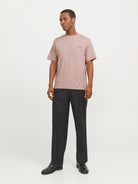 JACK JONES PREMIUM Chad Branding Tee-Adobe Rose Adobe Rose model front view