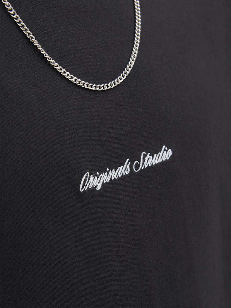 Norrebro Embroidered Tee-Black