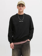 JACK JONES ORIGINALS Norrebro Emb Sweat Crew-Black Black front view