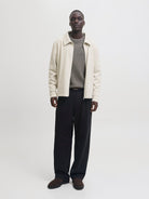 JACK JONES PREMIUM Louis Silver Lining Overshirt Silver Lining model front view