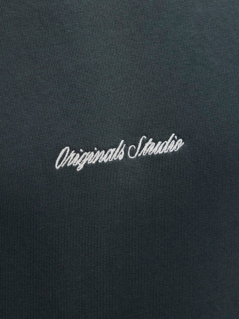 Men's Norrebro Emb Sweat Crew-Forest River-Close Up View