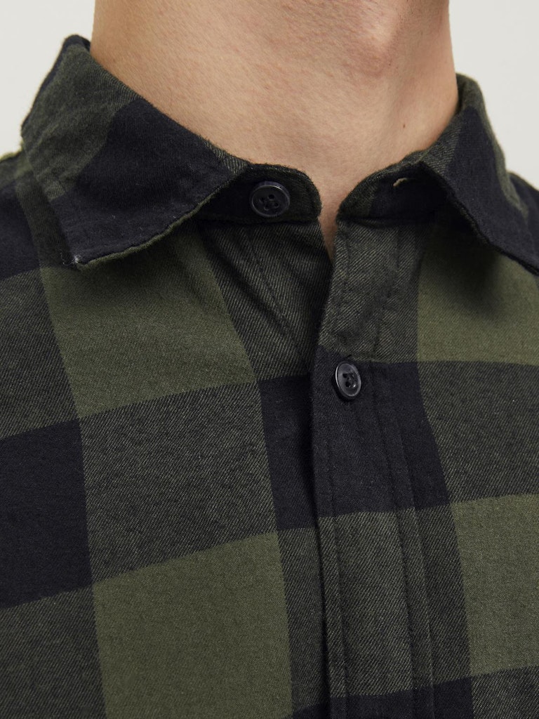 Gingham Twill Dusty Olive Shirt-Collar view