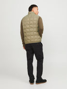 JACK JONES PREMIUM Moon Quilted Bodywarmer-Aloe Aloe detail view