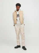 JACK JONES CORE Map Logo Sweat Hood-Moonbeam Moonbeam model front view