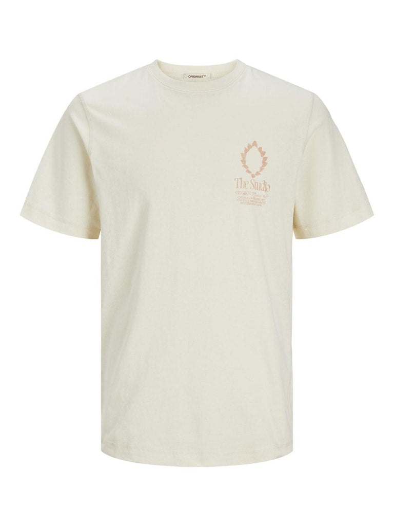 Noto Chest Graphic Buttercream Tee-Front view