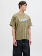 JACK JONES ORIGINALS Frederiksberg Box Script Silver Sage Tee Silver Sage front view