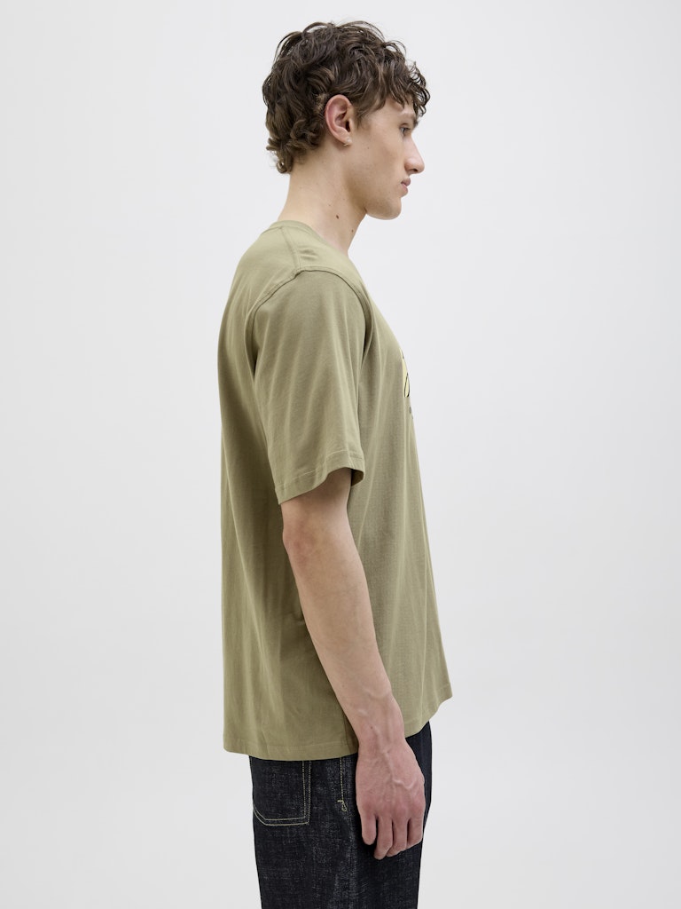 JACK JONES ORIGINALS Frederiksberg Box Script Silver Sage Tee Silver Sage side view