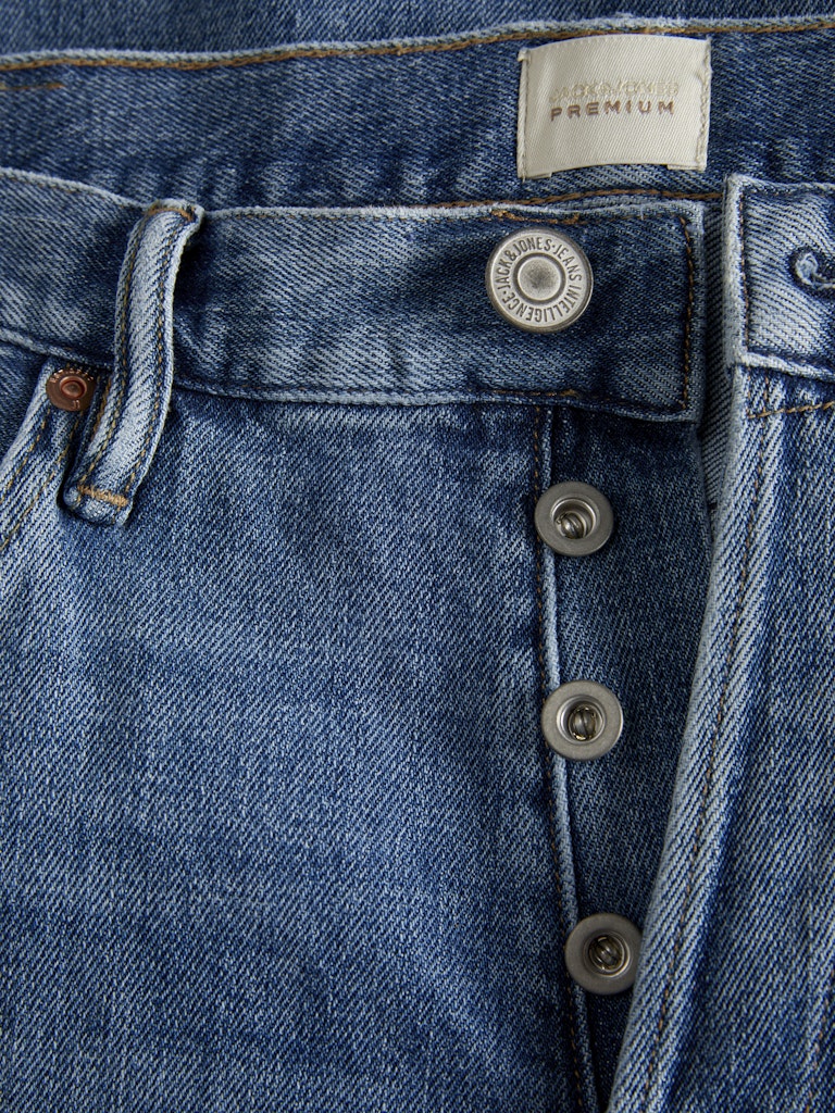 JACK JONES PREMIUM Clark Premium Jeans 096-Blue Denim BLUE DENIM model front view