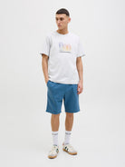 JACK JONES CORE Calma Tee Short Sleeve Crew Neck-Gray Dawn Gray Dawn model front view