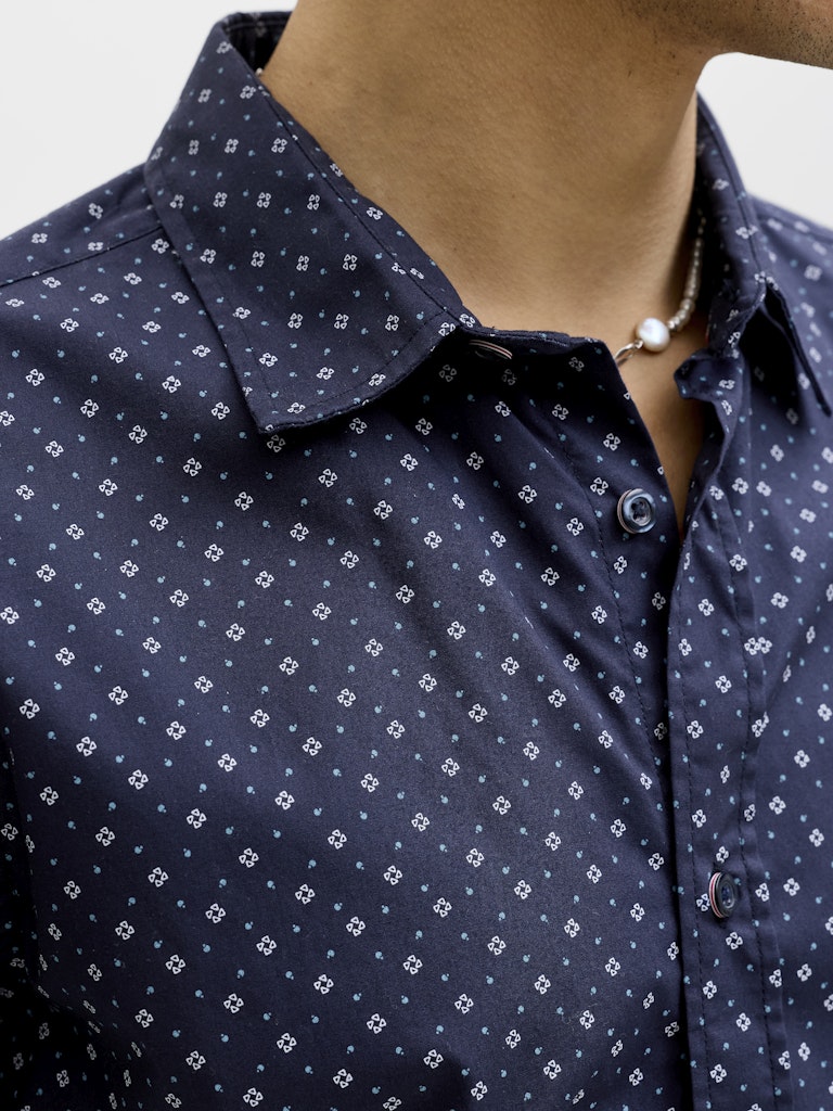 JACK&JONES Matheo Short Sleeve Shirt-Navy Blazer Navy Blazer detail view