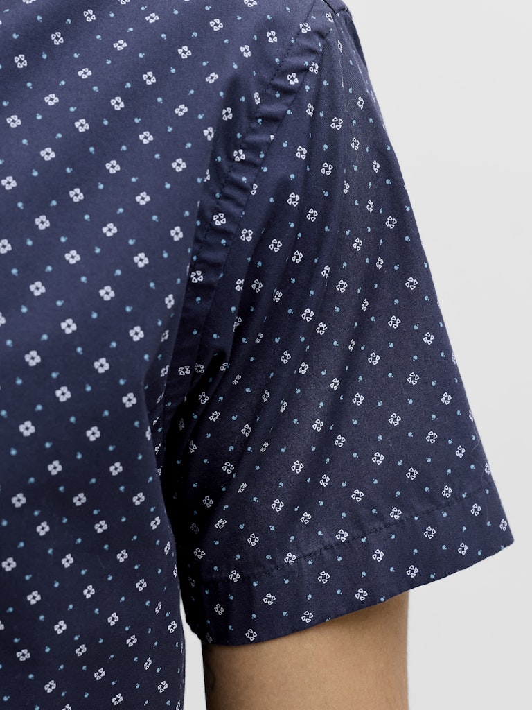 JACK&JONES Matheo Short Sleeve Shirt-Navy Blazer Navy Blazer back view