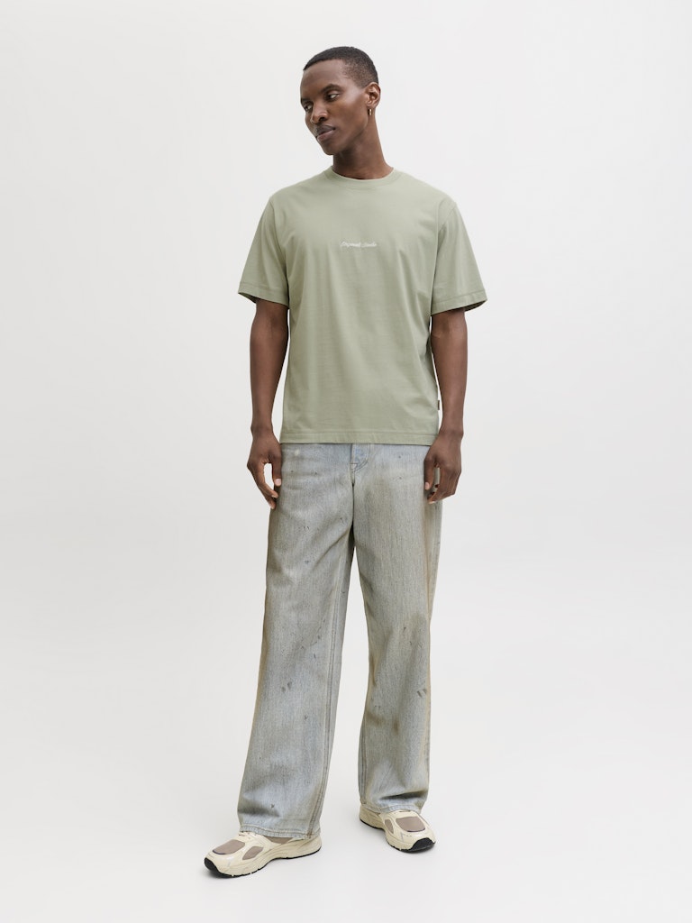 Men's Norrebro Emb Tee Short Sleeve Crew Neck-Seagrass-Model Full Front View