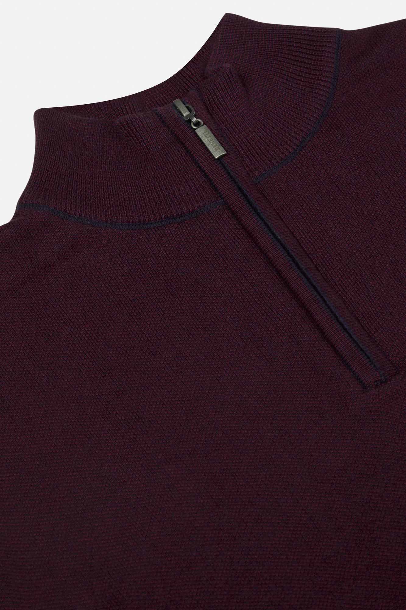 Benetti Julius 1/4 Zip Bordo knit close-up showing the quarter-zip collar and ribbed knit texture.