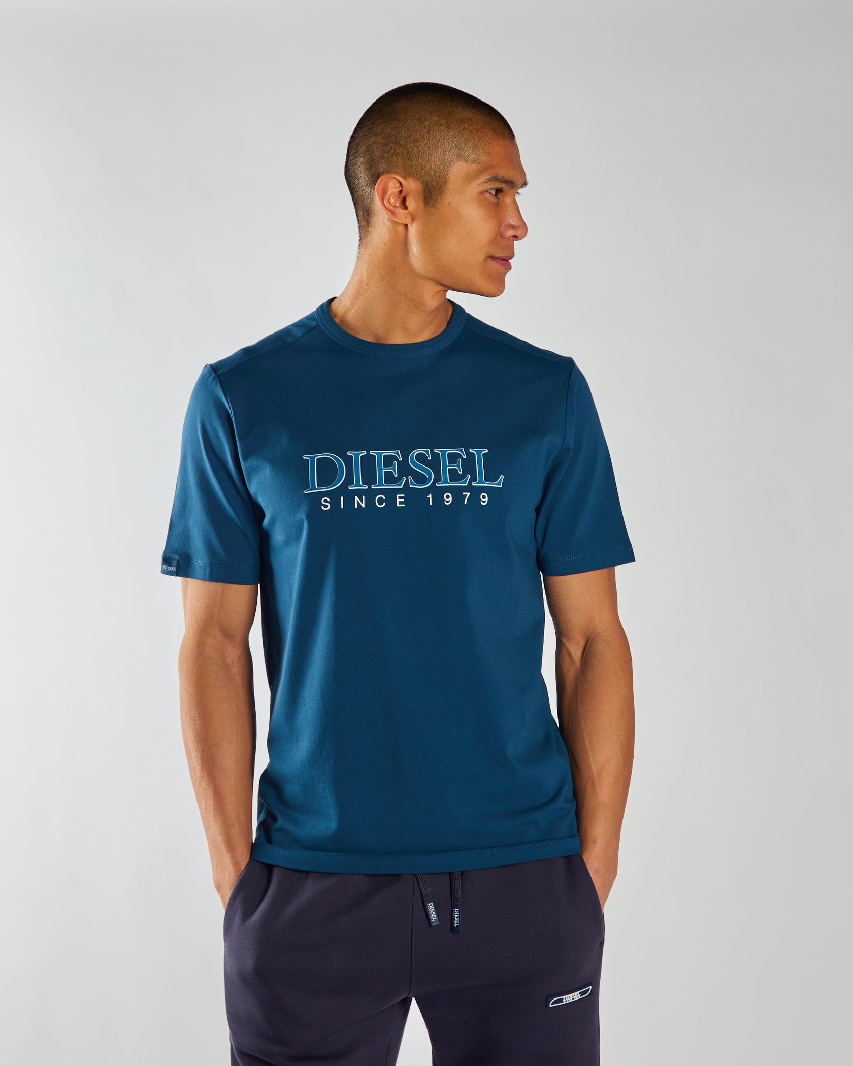 Lincoln Bright Majolica Blue Tee