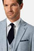 BENETTI Lucas Tapered Sky Waistcoat Sky detail view