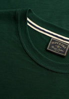 Superdry Essential Company Logo Tee in Forest Green/Deep Green collar detail