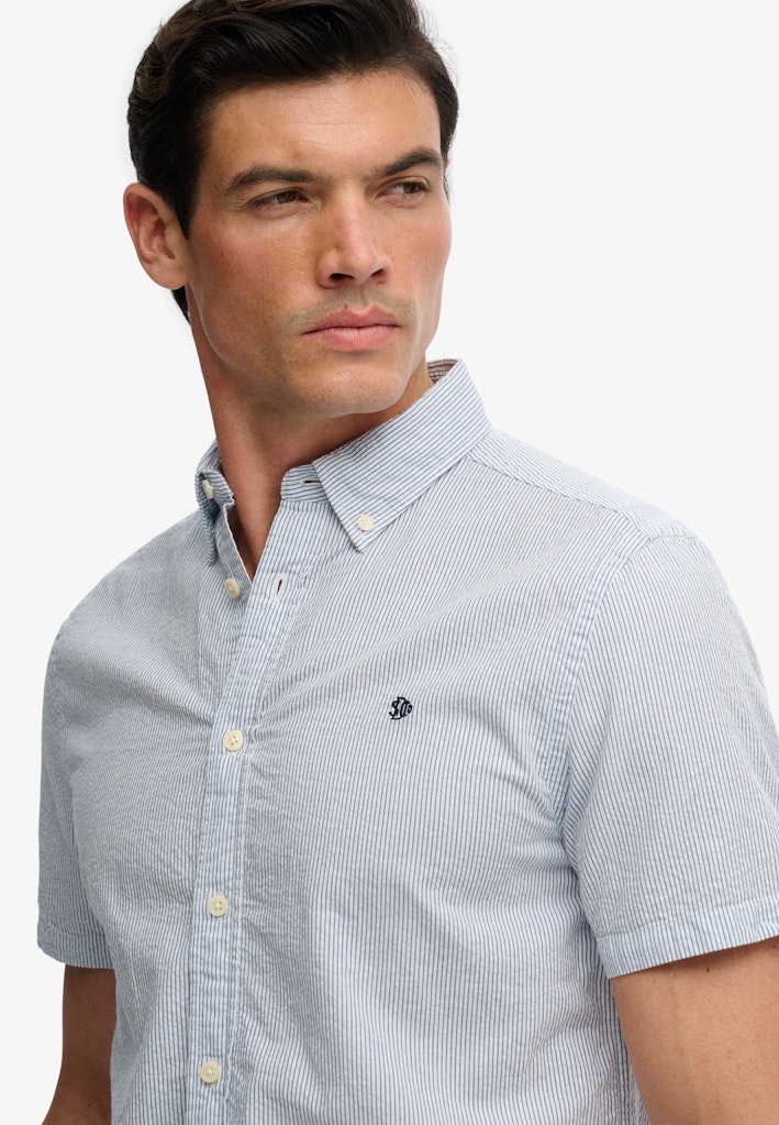 SUPERDRY Classic Seersucker short sleeve shirt-Cream/blue Cream/Blue side view