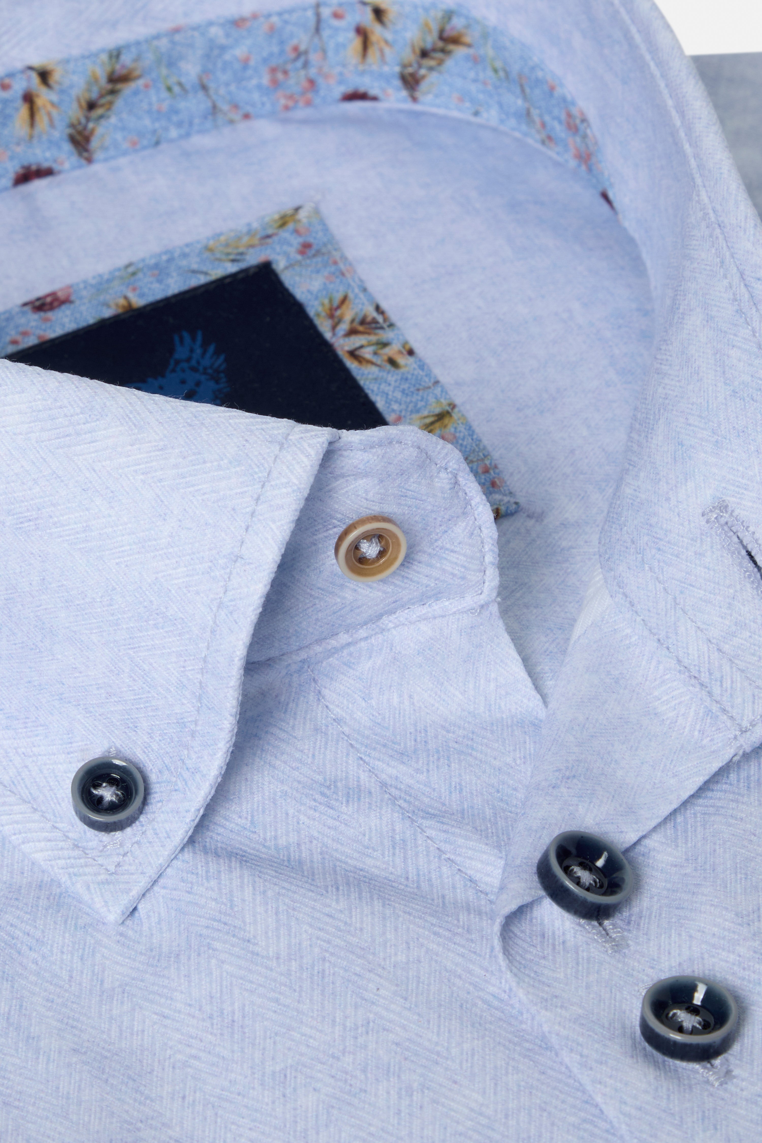 BENETTI Brax Sky Shirt Sky detail view