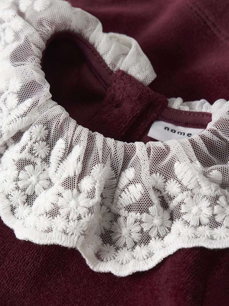 Roxy Long Sleeve Dress-Burgundy-Collar Detail