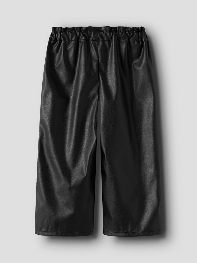 NAME IT Rockana Wide Pant-Black Black model front view