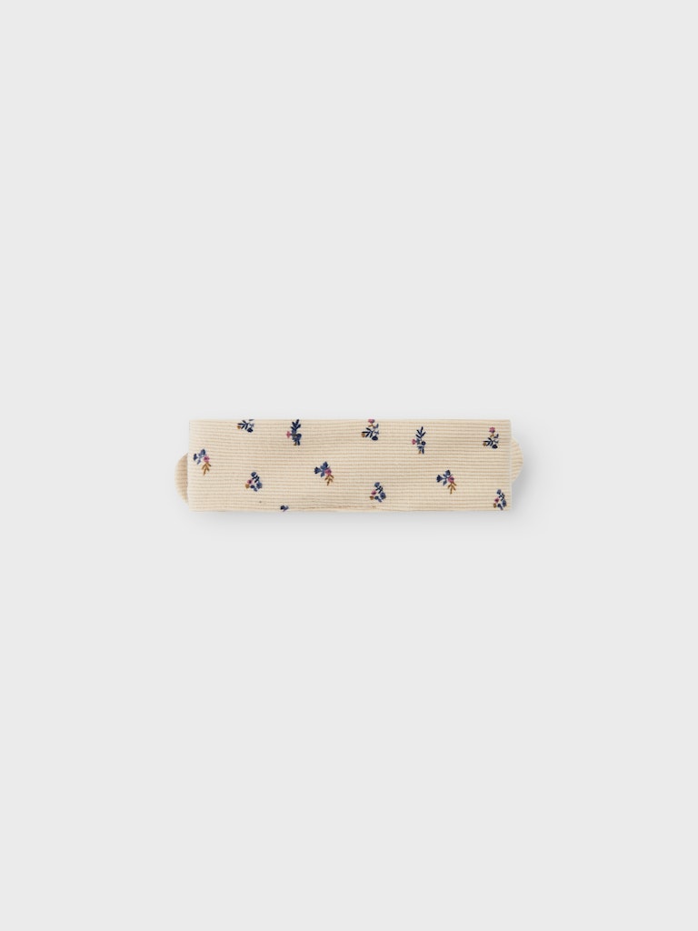 NAME IT Olinne Headband in Summer Sand Summer Sand detail view