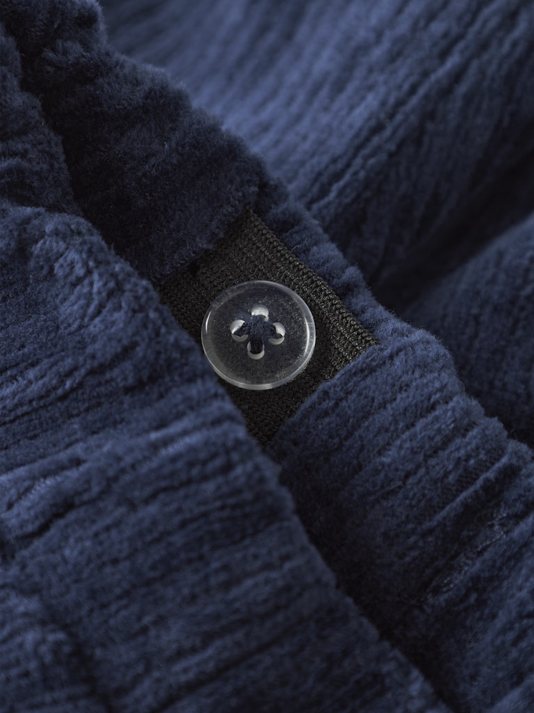 Ronny Pant-Navy Blazer-Waist adjuster view