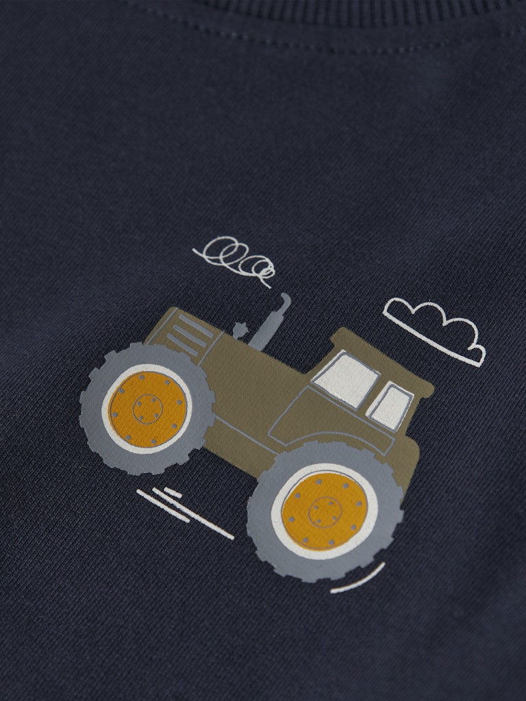 Boy's Vugo Long Sleeve Sweat-Navy Blazer-Close Up View