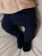 NAME IT Sumo Sweat Pant-Navy Blazer Navy Blazer model front view
