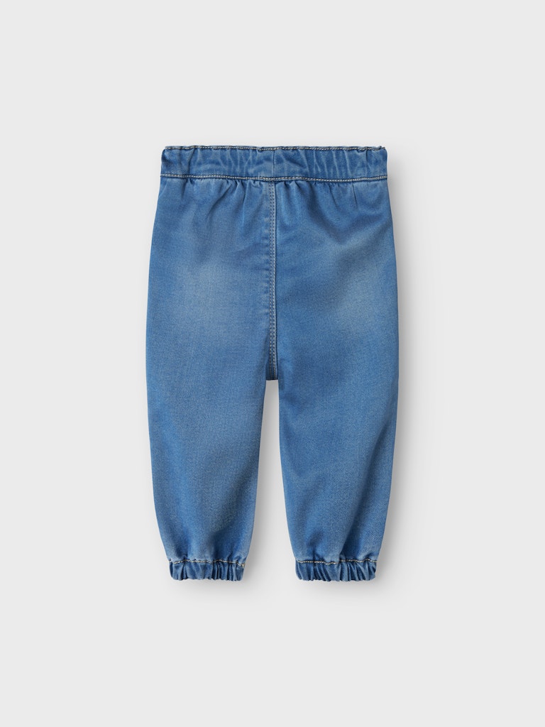 NAME IT Rose Loose Jeans Medium Blue Denim model front view