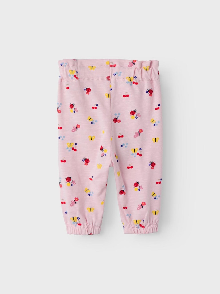 NAME IT Felias Pant-Parfait Pink Parfait Pink model front view