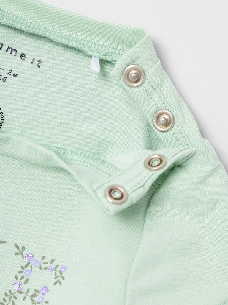 NAME IT Jass Short Sleeve Top-Silt Green Silt Green model front view
