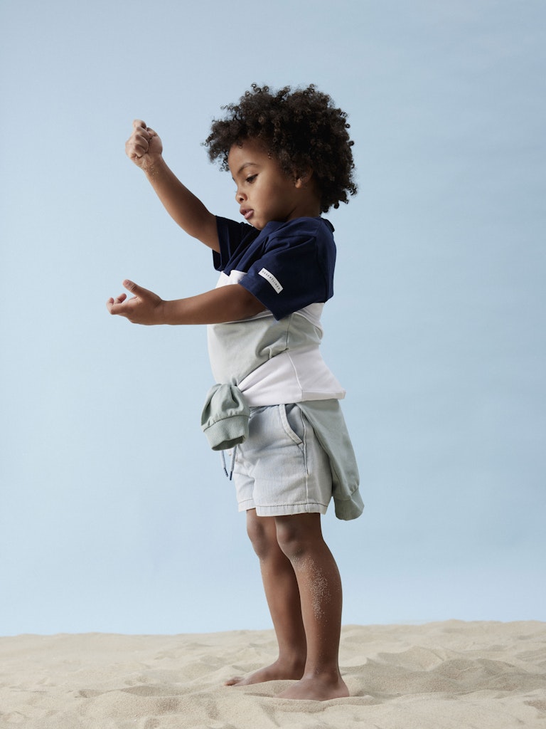 Hanni Aqua Grey Top-Model creative view